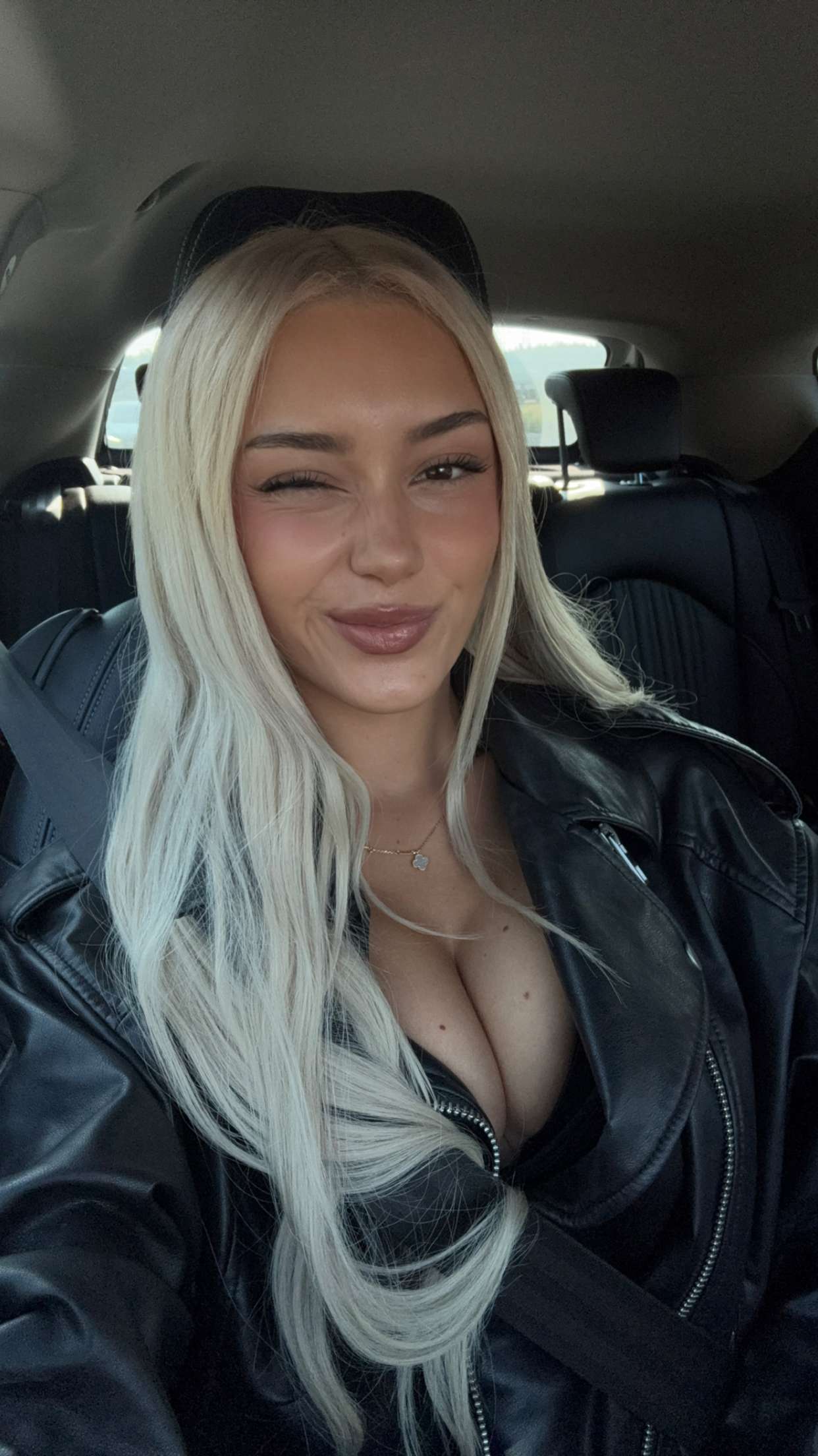 gwendolynceline snapchat image archive image