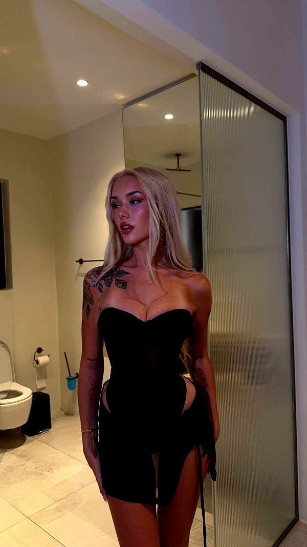 gwendolynceline image ~ Altpins