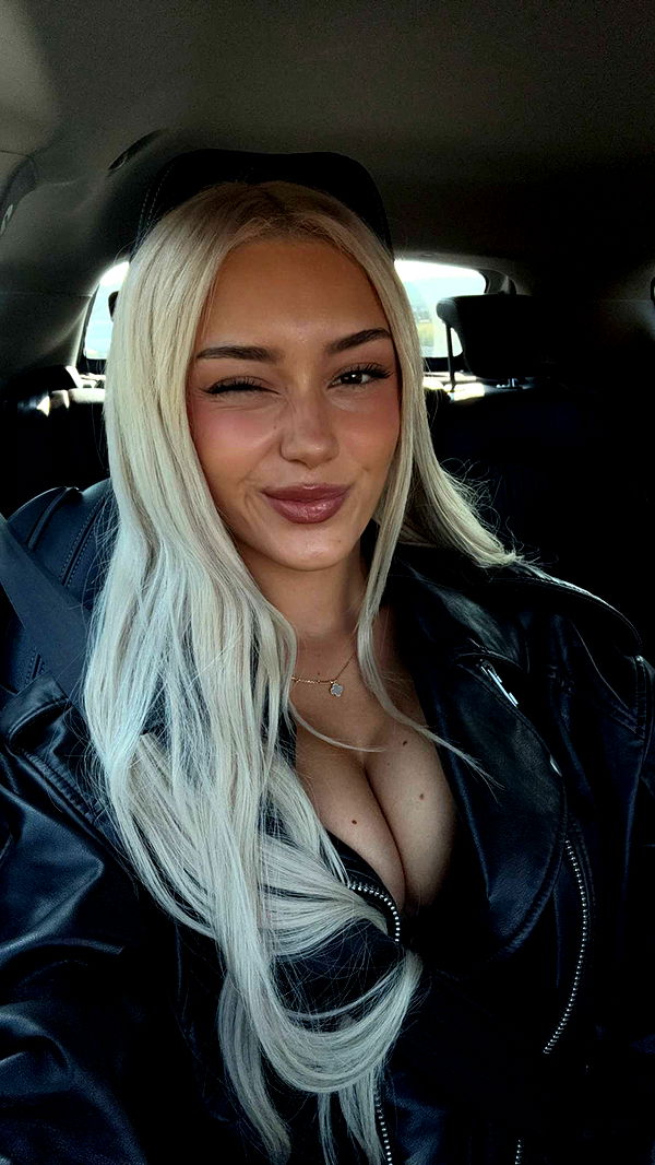 gwendolynceline image ~ Altpins