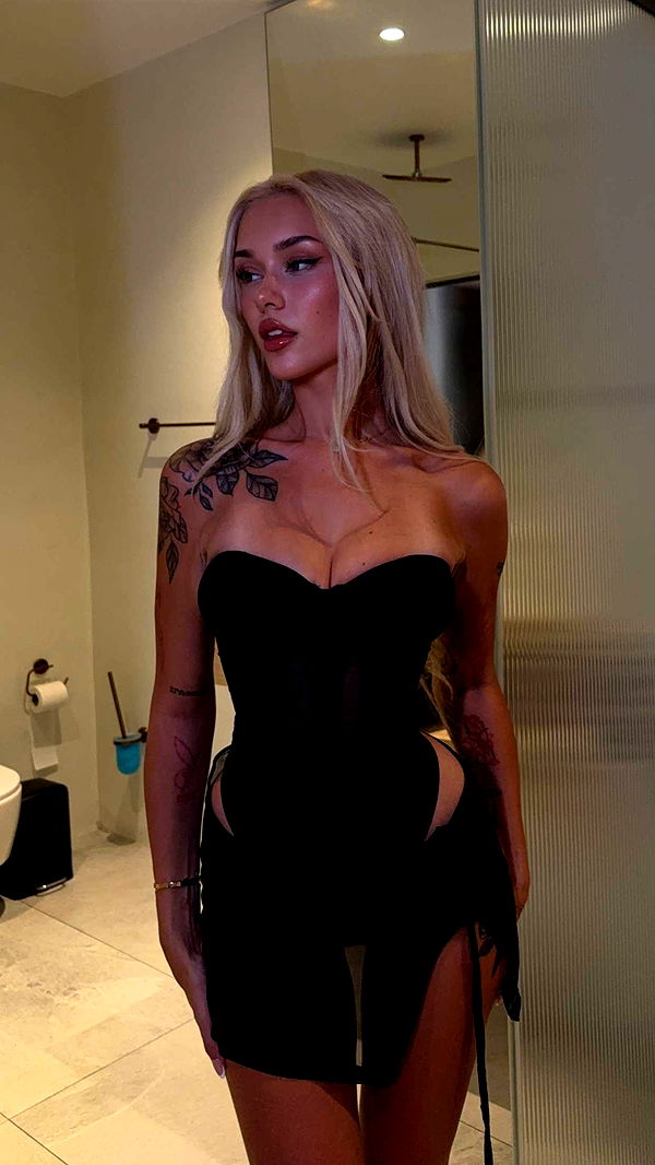 gwendolynceline image ~ Altpins