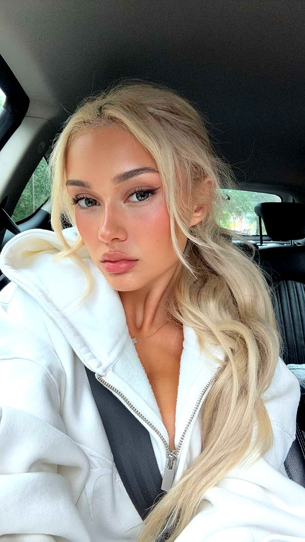 gwendolynceline image ~ Altpins