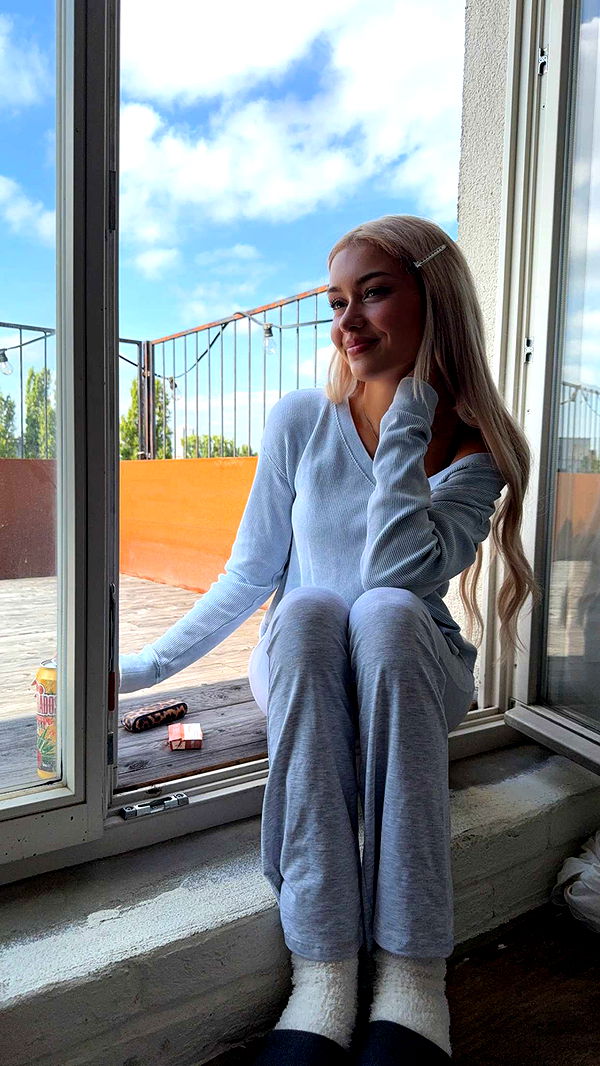 gwendolynceline image ~ Altpins