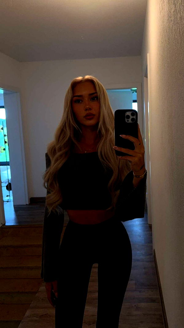 gwendolynceline image ~ Altpins