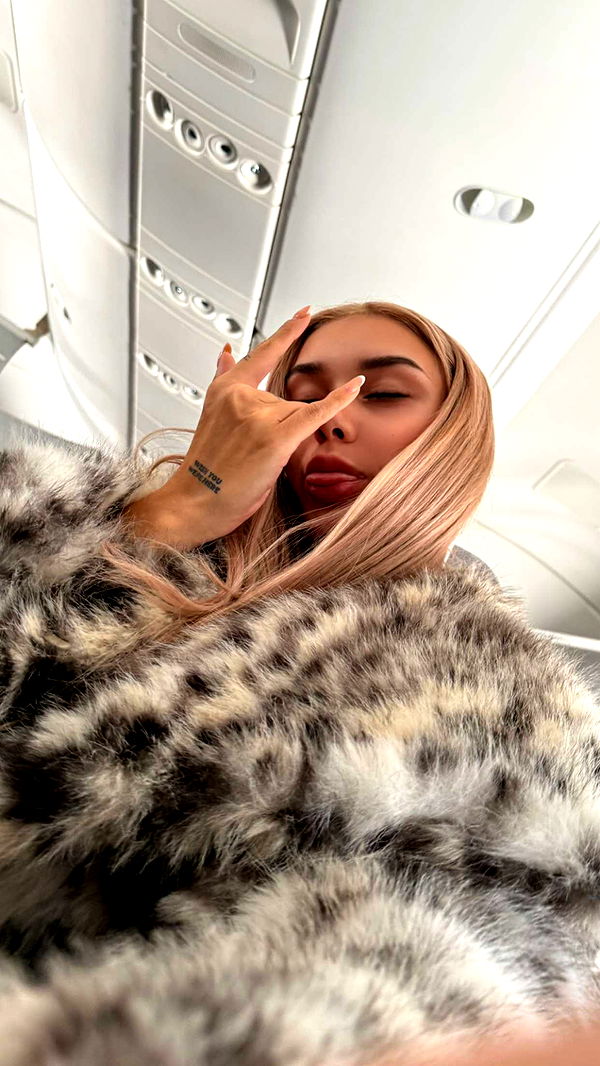 gwendolynceline image ~ Altpins