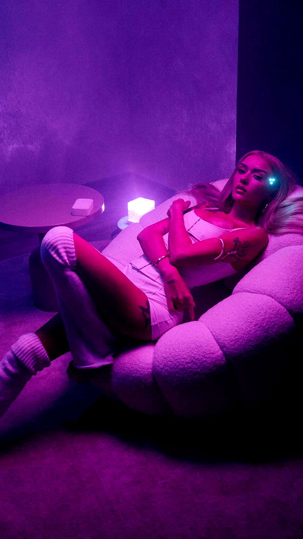 gwendolynceline image ~ Altpins