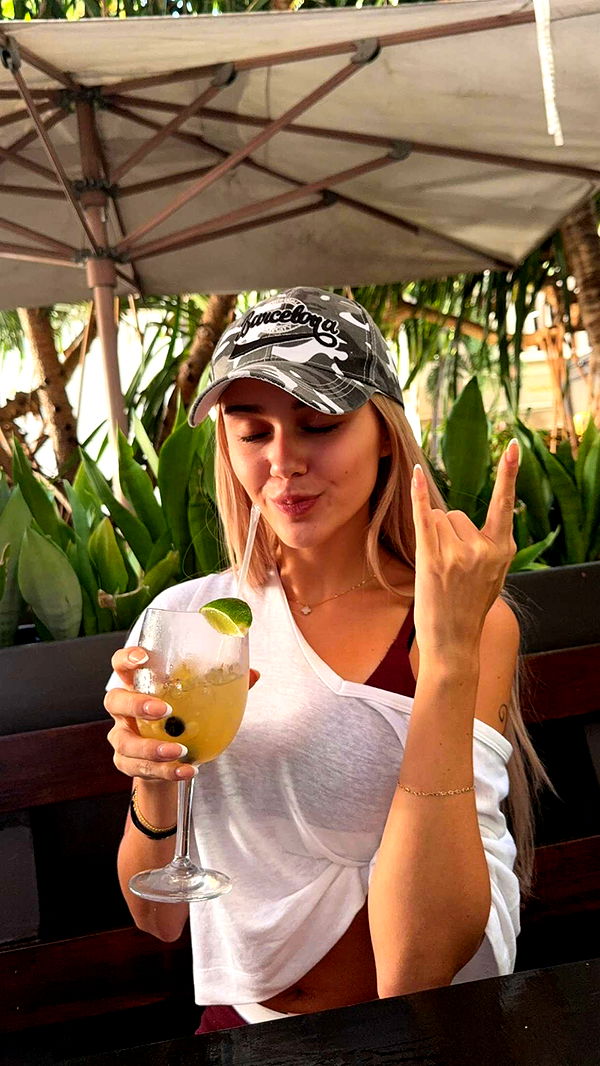 gwendolynceline image ~ Altpins