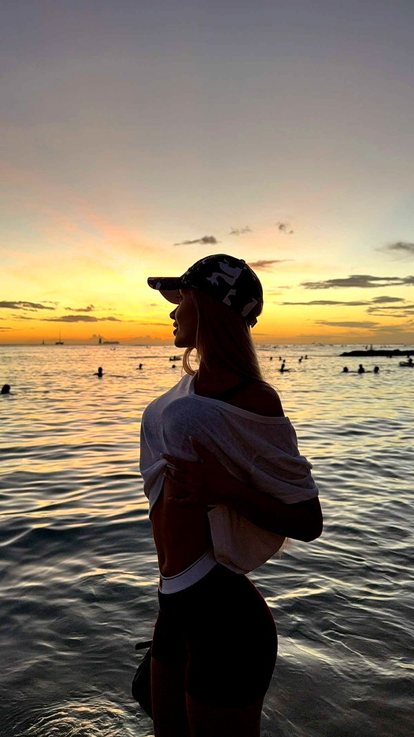 gwendolynceline image ~ Altpins