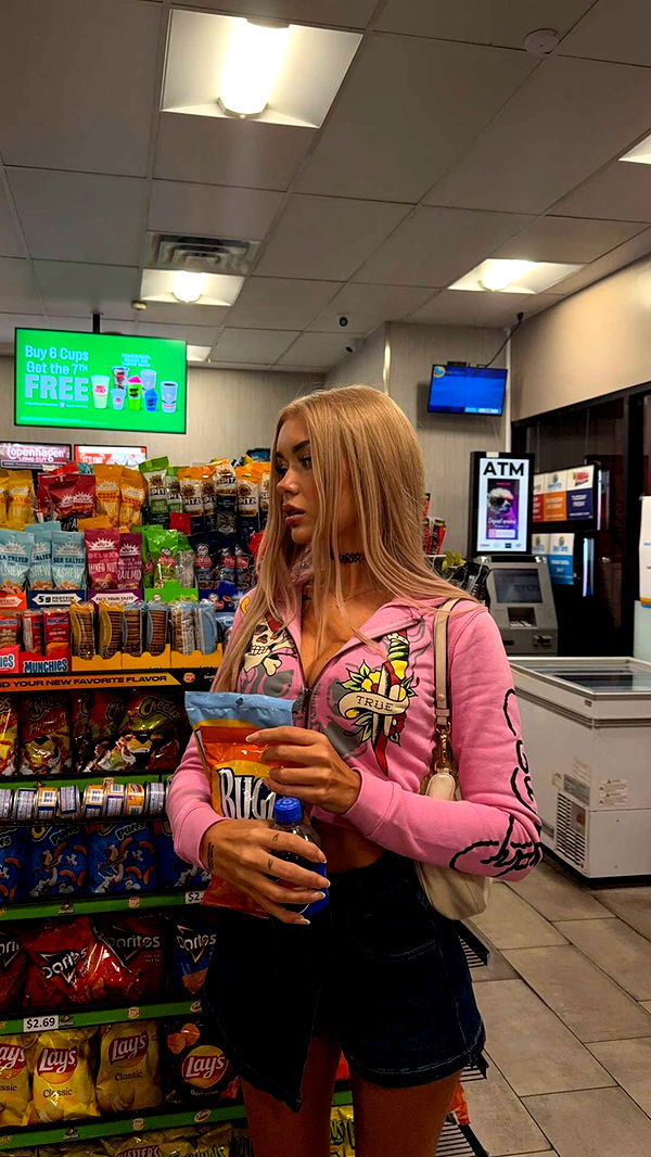 gwendolynceline image ~ Altpins