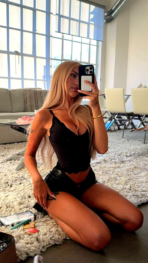 gwendolynceline image ~ Altpins