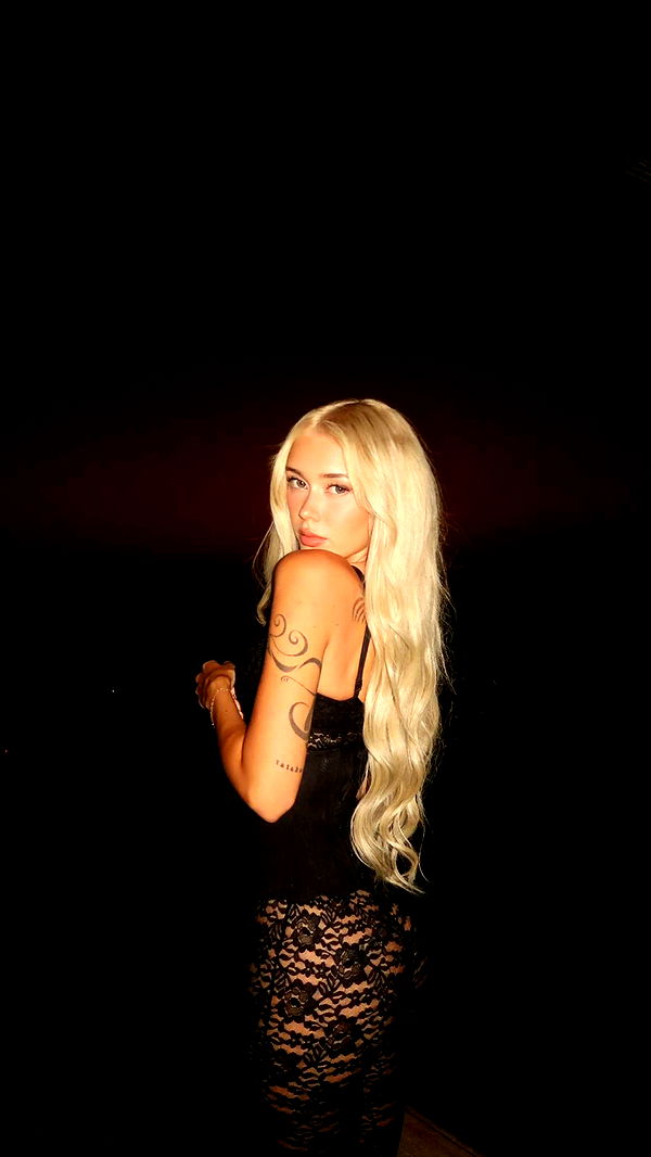 gwendolynceline image ~ Altpins