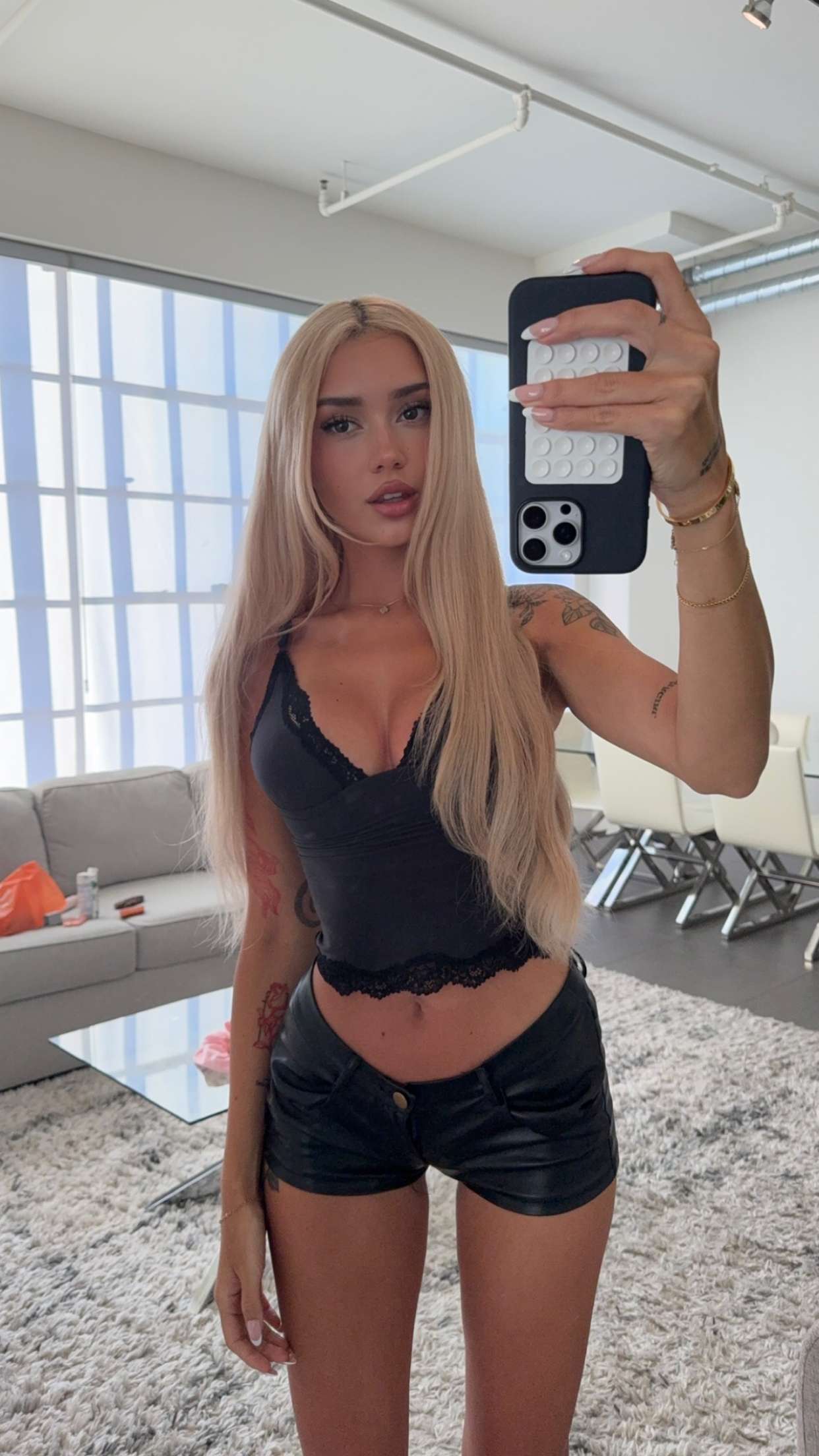 gwendolynceline snapchat image archive image