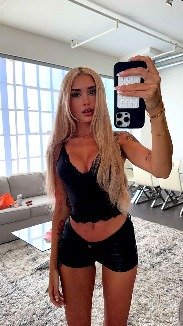 gwendolynceline image ~ Altpins