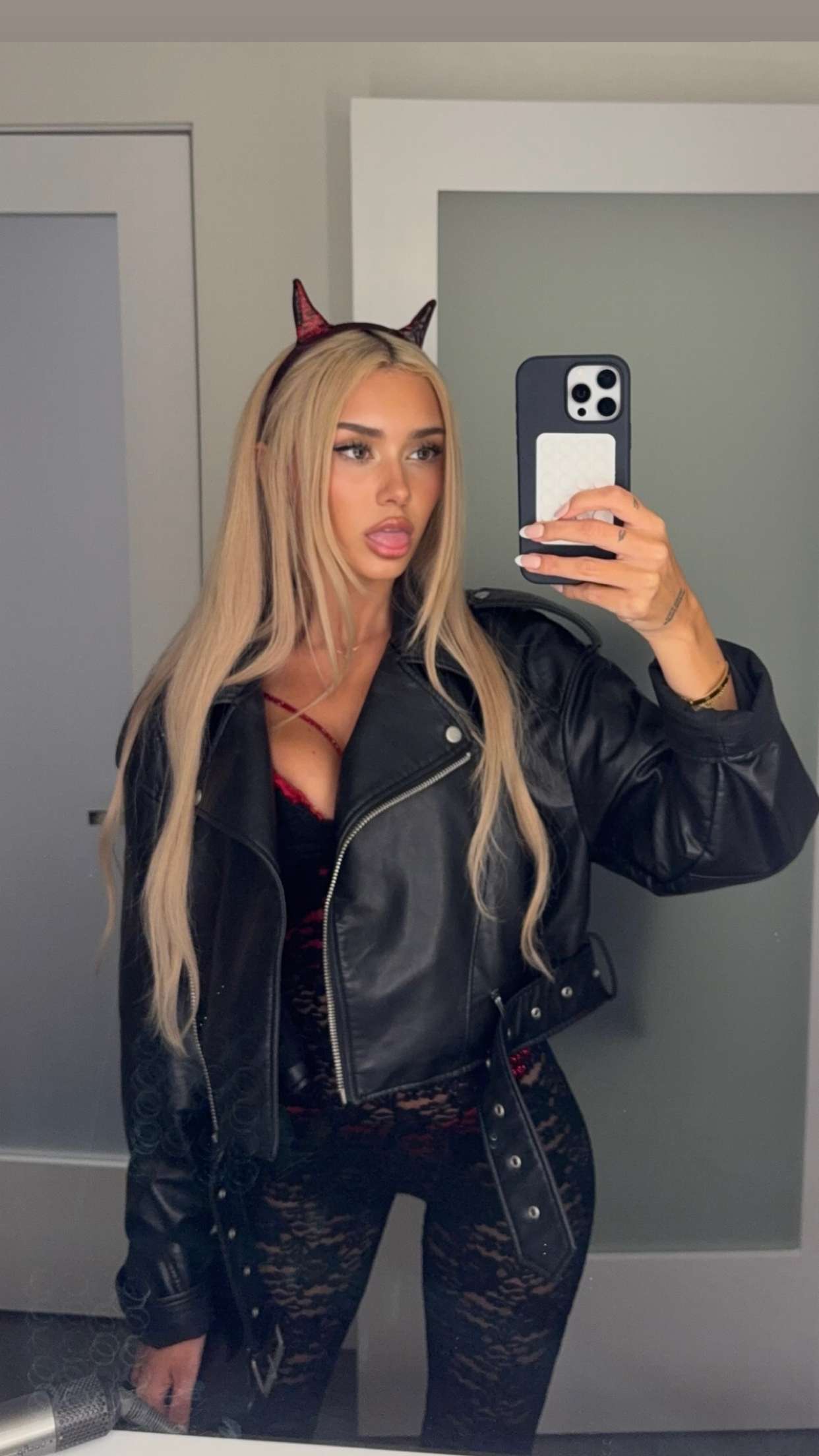 gwendolynceline snapchat image archive image