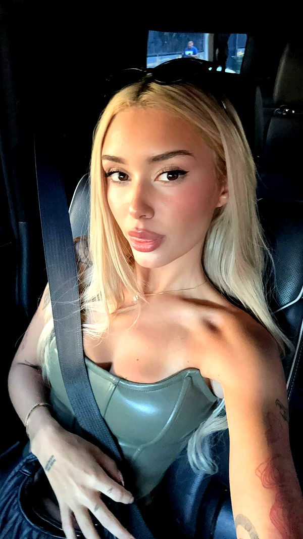 gwendolynceline image ~ Altpins