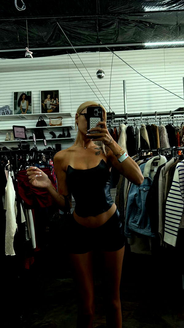 gwendolynceline image ~ Altpins