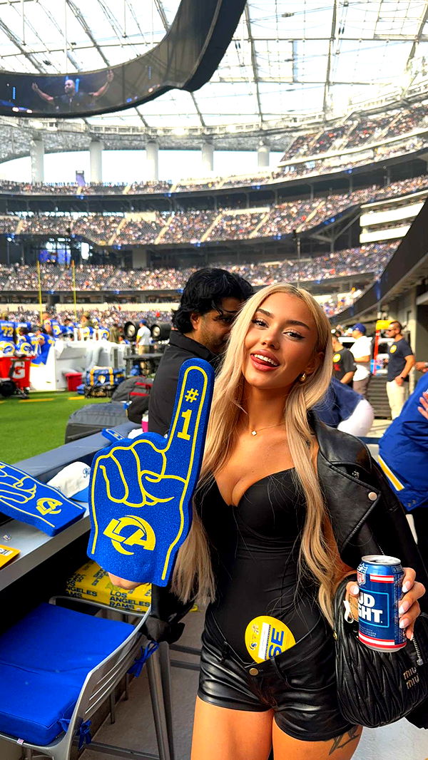 gwendolynceline image ~ Altpins