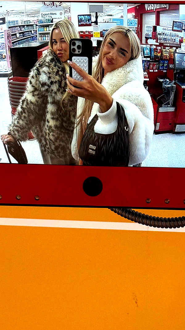 gwendolynceline image ~ Altpins