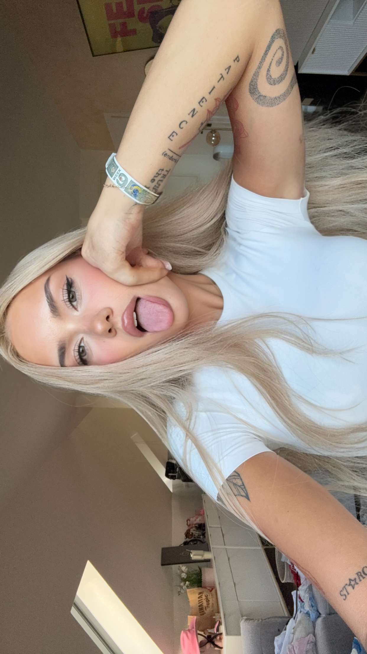 gwendolynceline snapchat image archive image