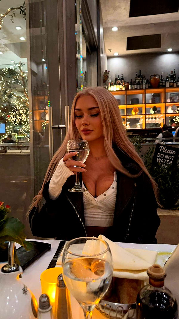 gwendolynceline image ~ Altpins