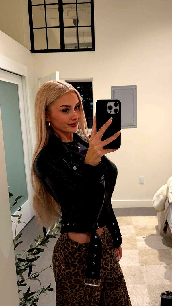 gwendolynceline image ~ Altpins