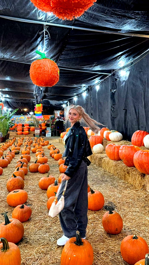 gwendolynceline image ~ Altpins