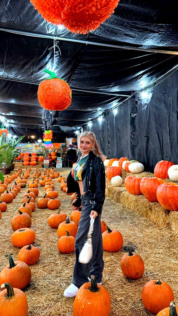 gwendolynceline image ~ Altpins