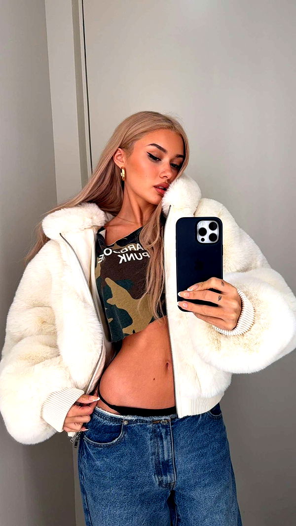 gwendolynceline image ~ Altpins