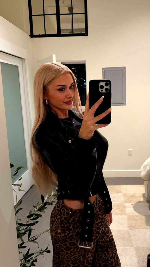 gwendolynceline image ~ Altpins