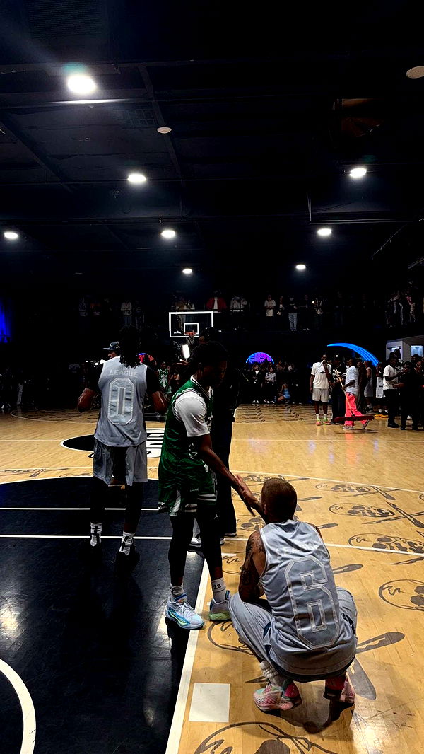 gwendolynceline image ~ Altpins