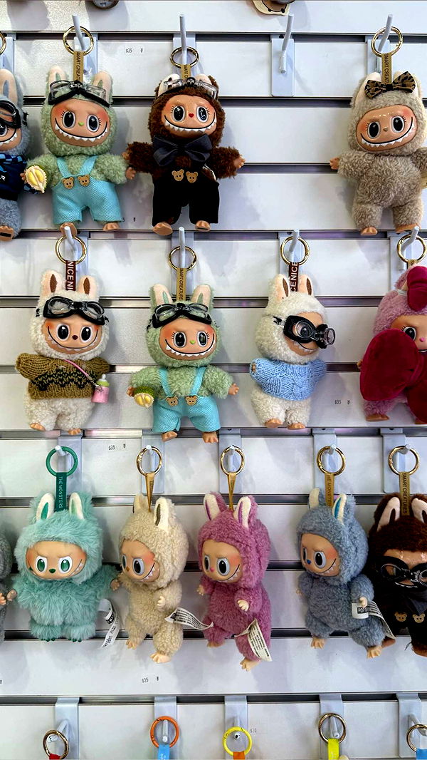 gwendolynceline image ~ Altpins