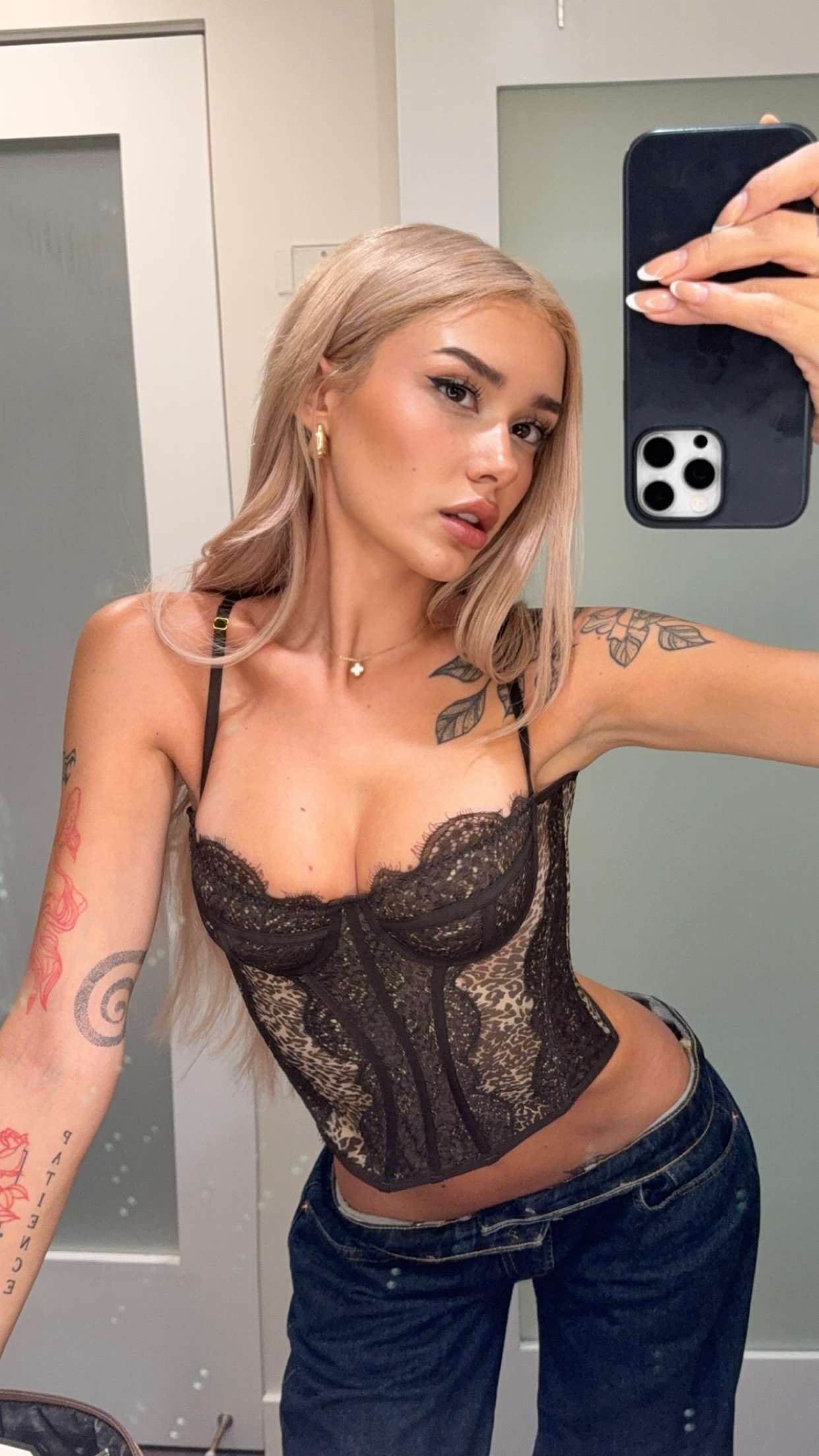 gwendolynceline snapchat image archive image