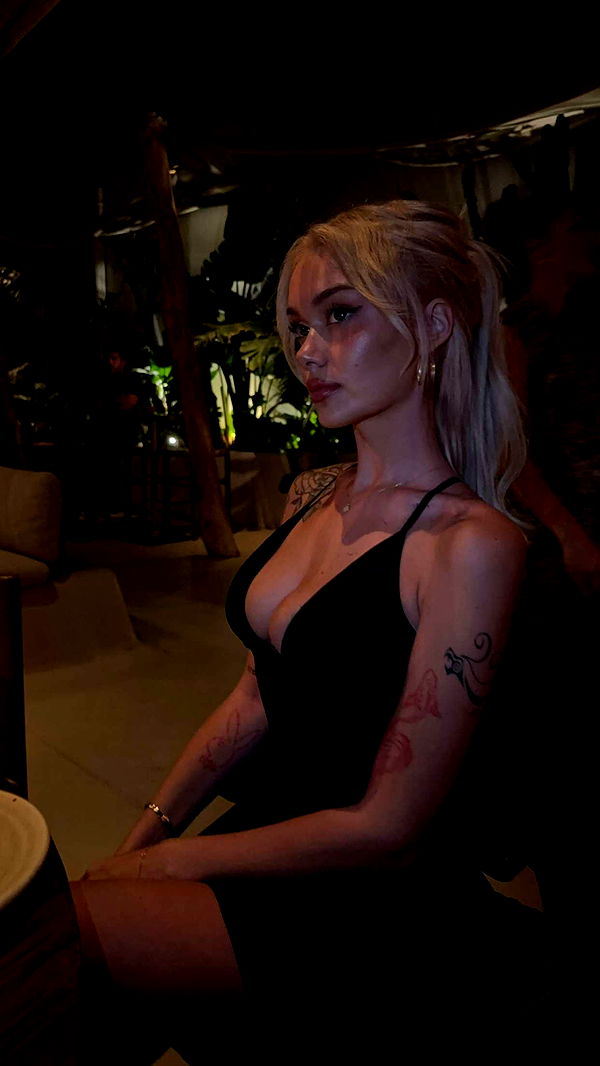 gwendolynceline image ~ Altpins