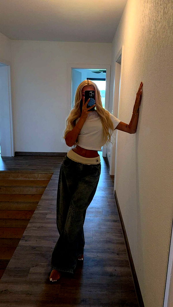 gwendolynceline image ~ Altpins