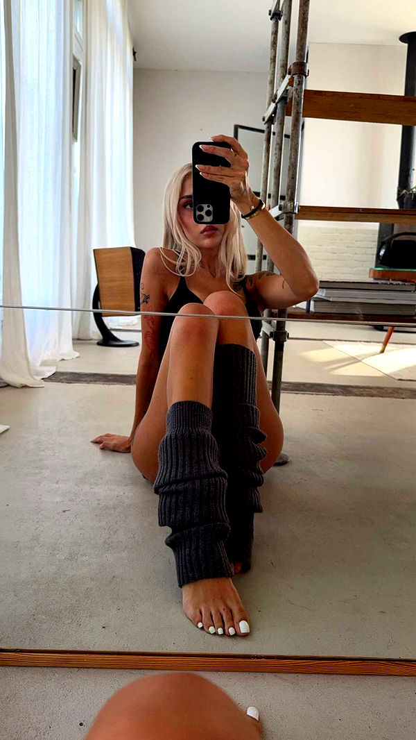 gwendolynceline image ~ Altpins