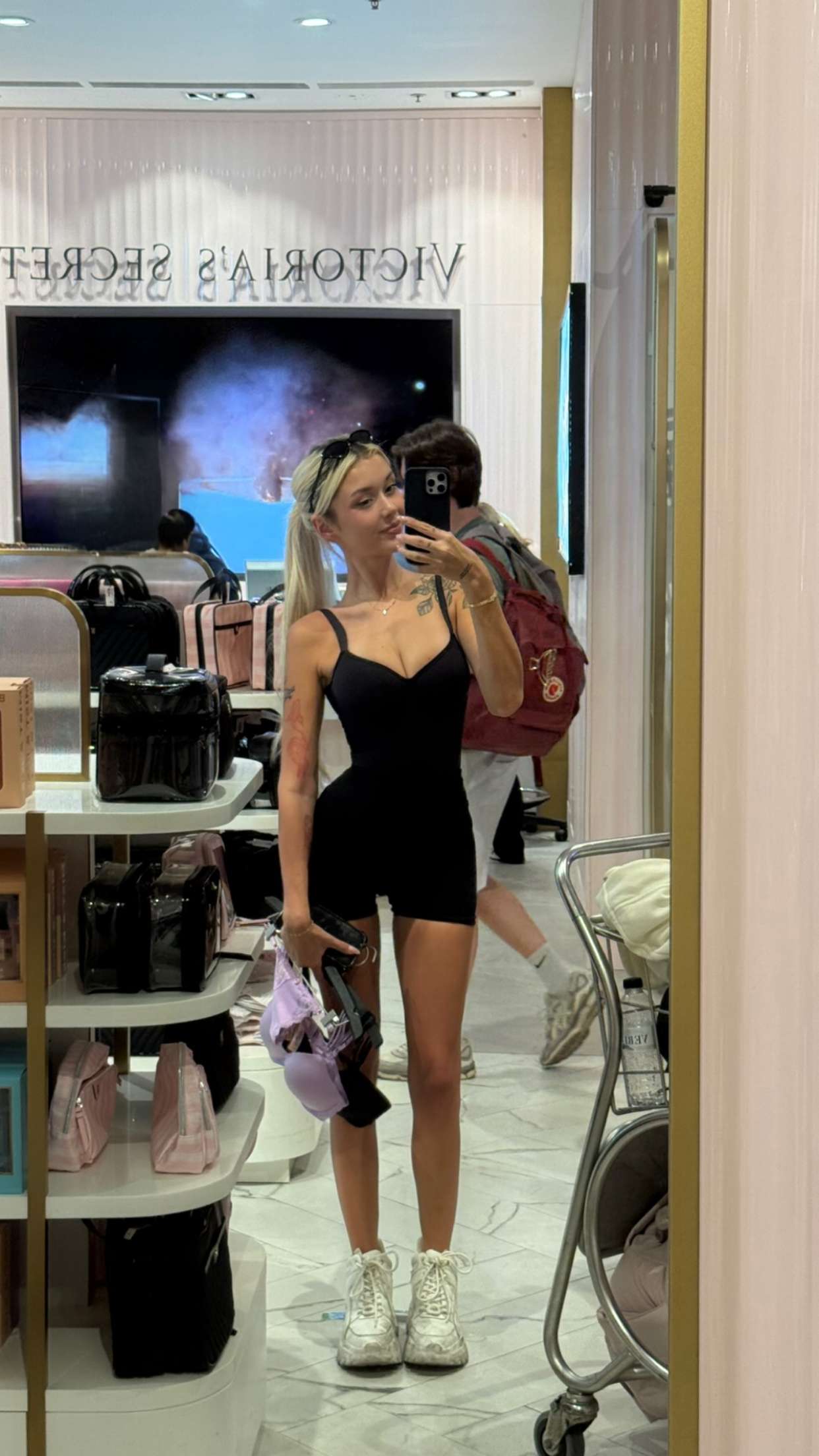 gwendolynceline snapchat image archive image