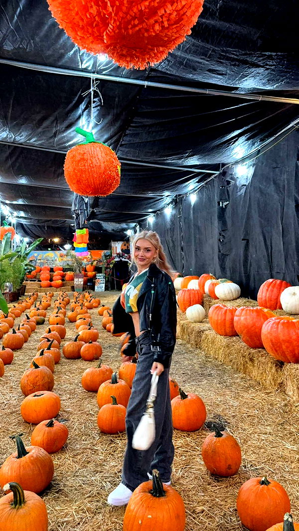 gwendolynceline image ~ Altpins