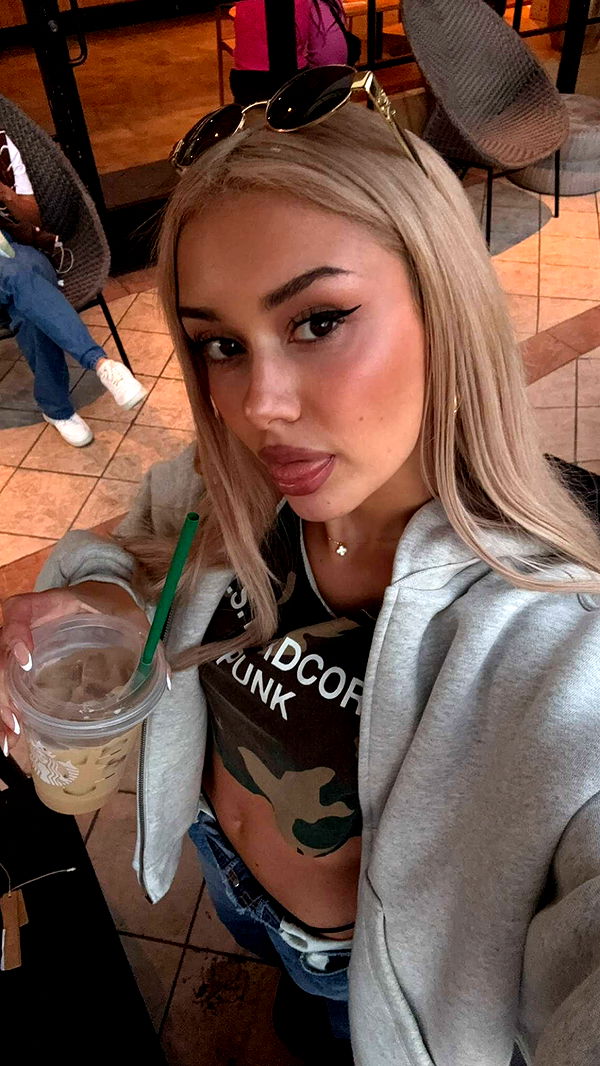 gwendolynceline image ~ Altpins