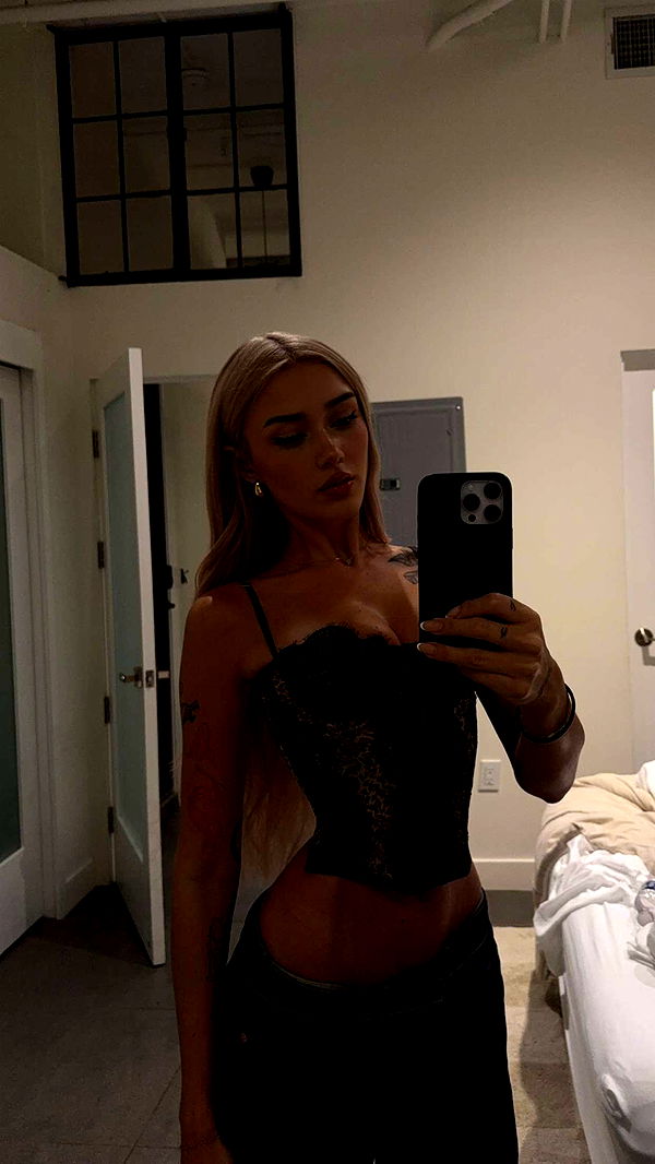 gwendolynceline image ~ Altpins