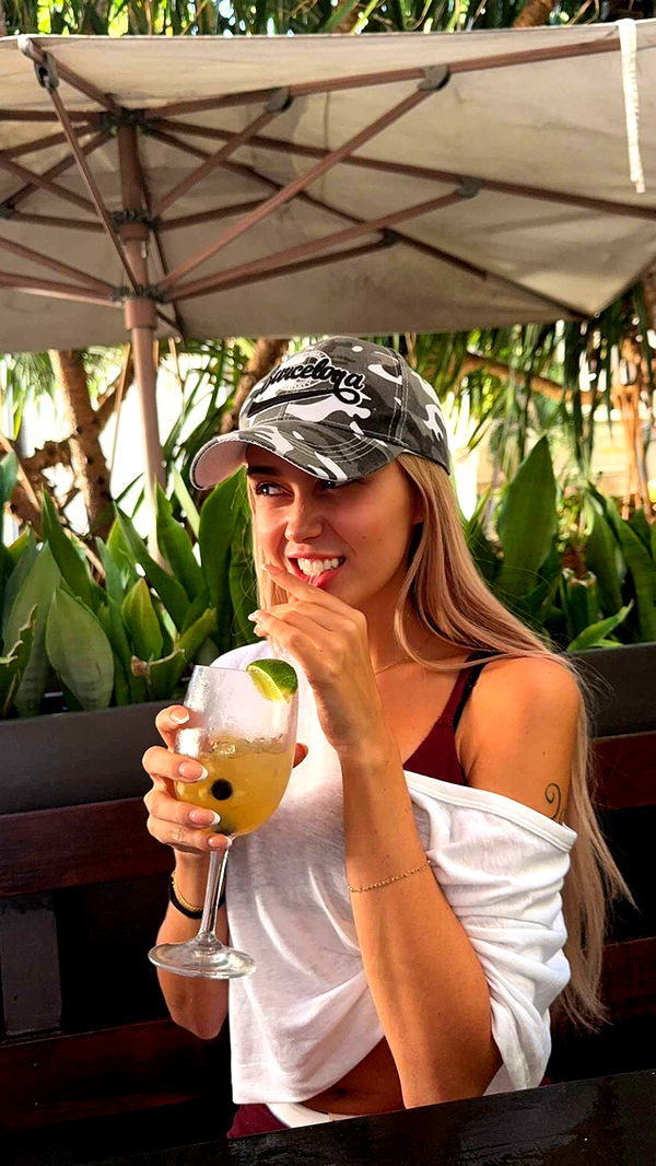 gwendolynceline image ~ Altpins