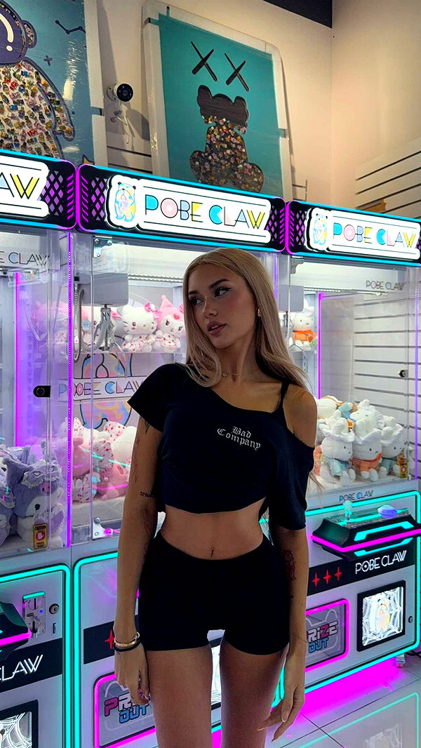 gwendolynceline image ~ Altpins