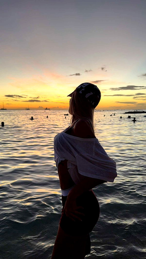 gwendolynceline image ~ Altpins