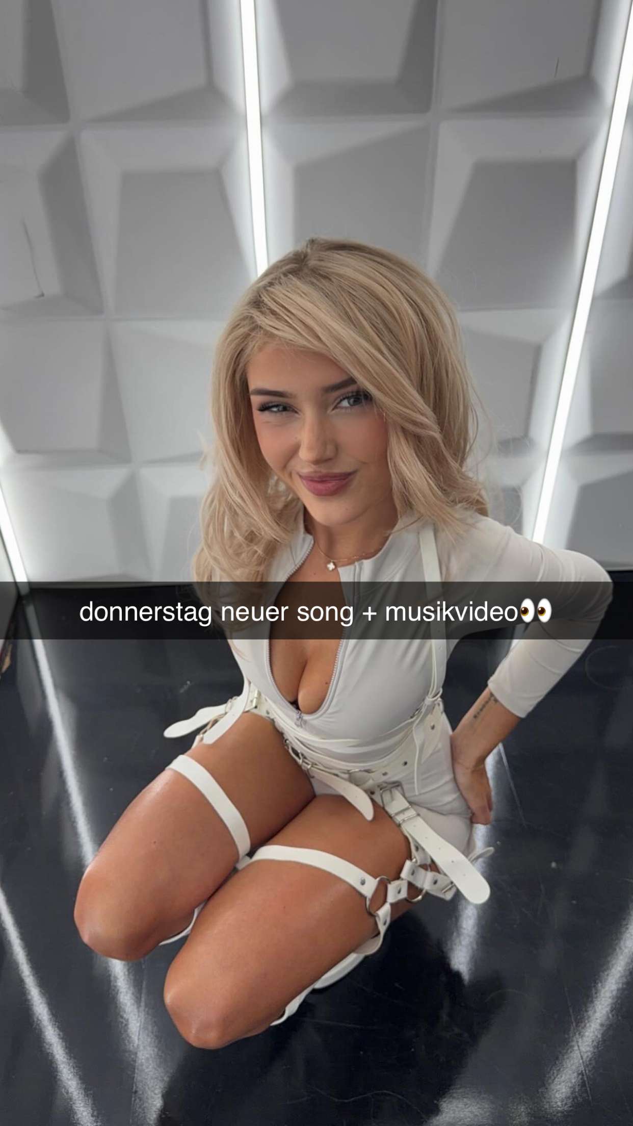 gwendolynceline snapchat image archive image
