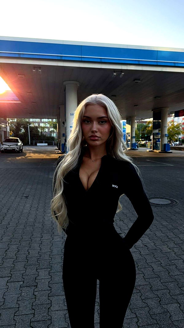 gwendolynceline image ~ Altpins