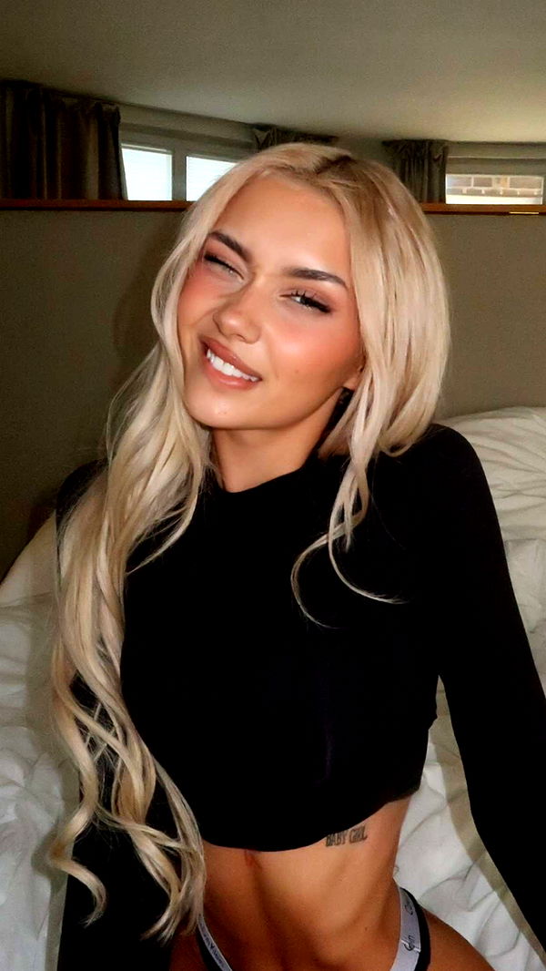 gwendolynceline image ~ Altpins