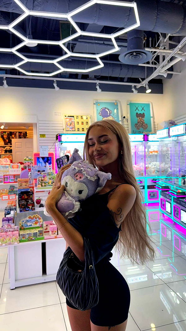 gwendolynceline image ~ Altpins