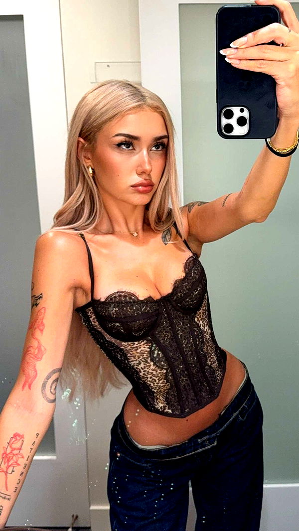 gwendolynceline image ~ Altpins