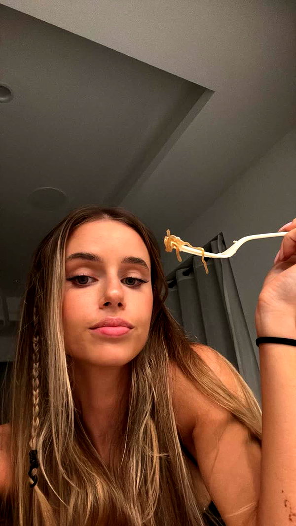 haileygrice snapchat image archive image