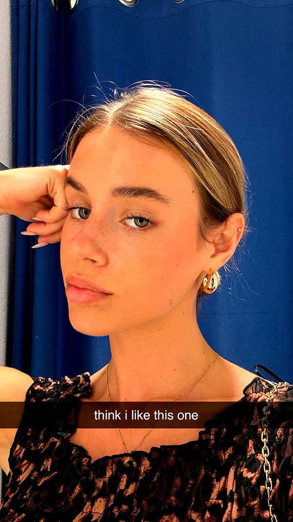haileygrice snapchat image archive image