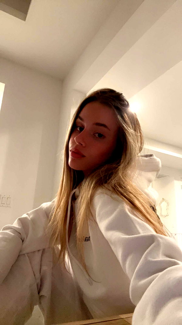 haileygrice snapchat image archive image