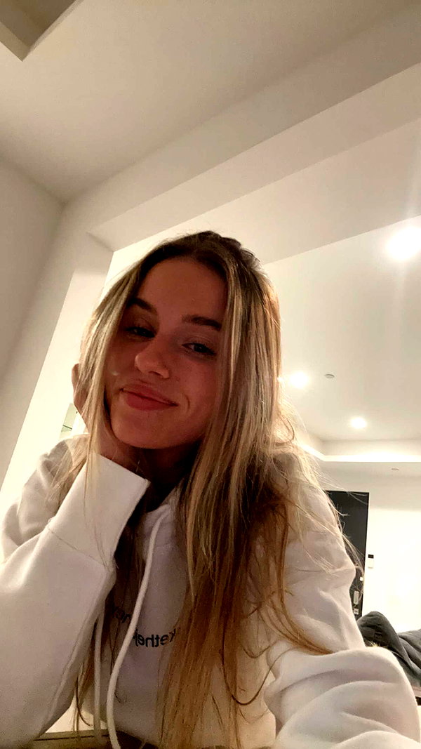 haileygrice snapchat image archive image